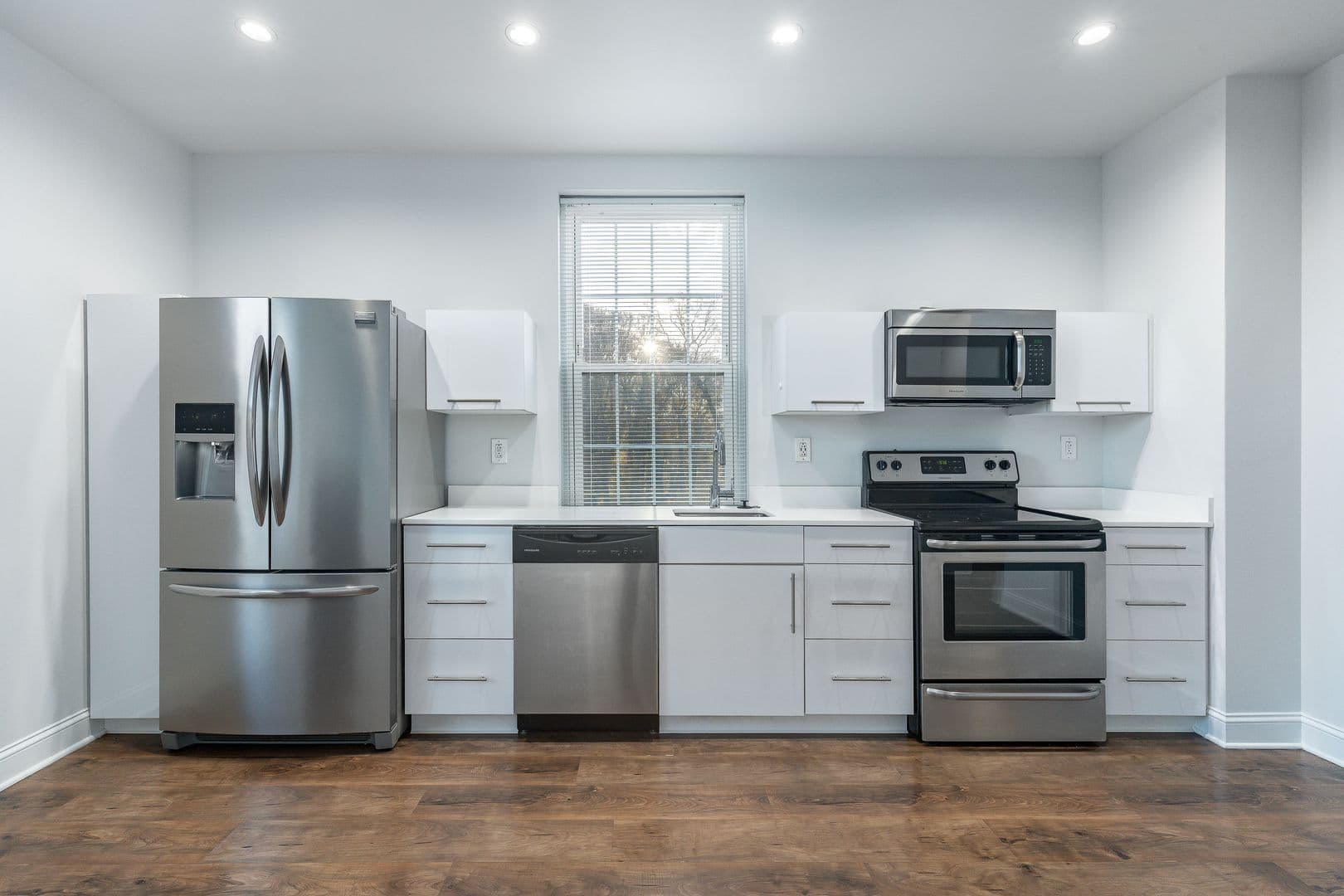 Penn Wynne Apartment: 18 E Lancaster Ave