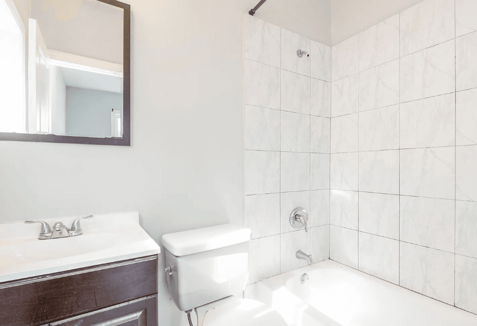 Philadelphia Apartment: 1707 Master Street