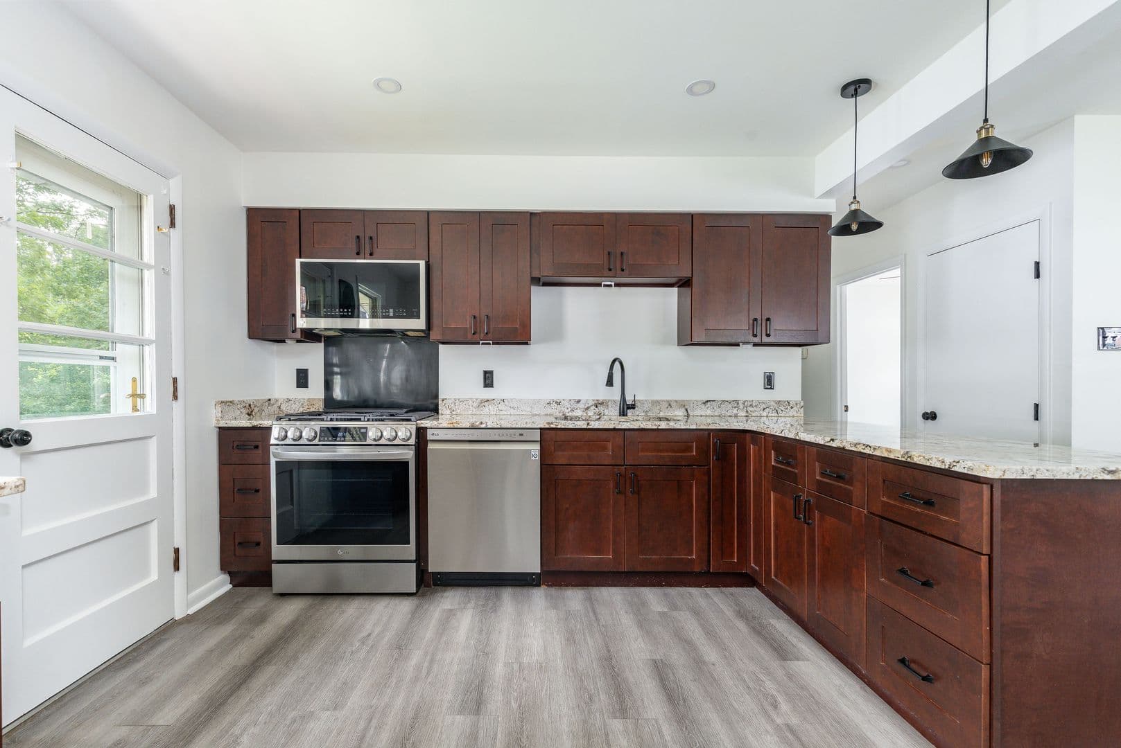 Drexel Hill House: 518 Bloomfield Ave