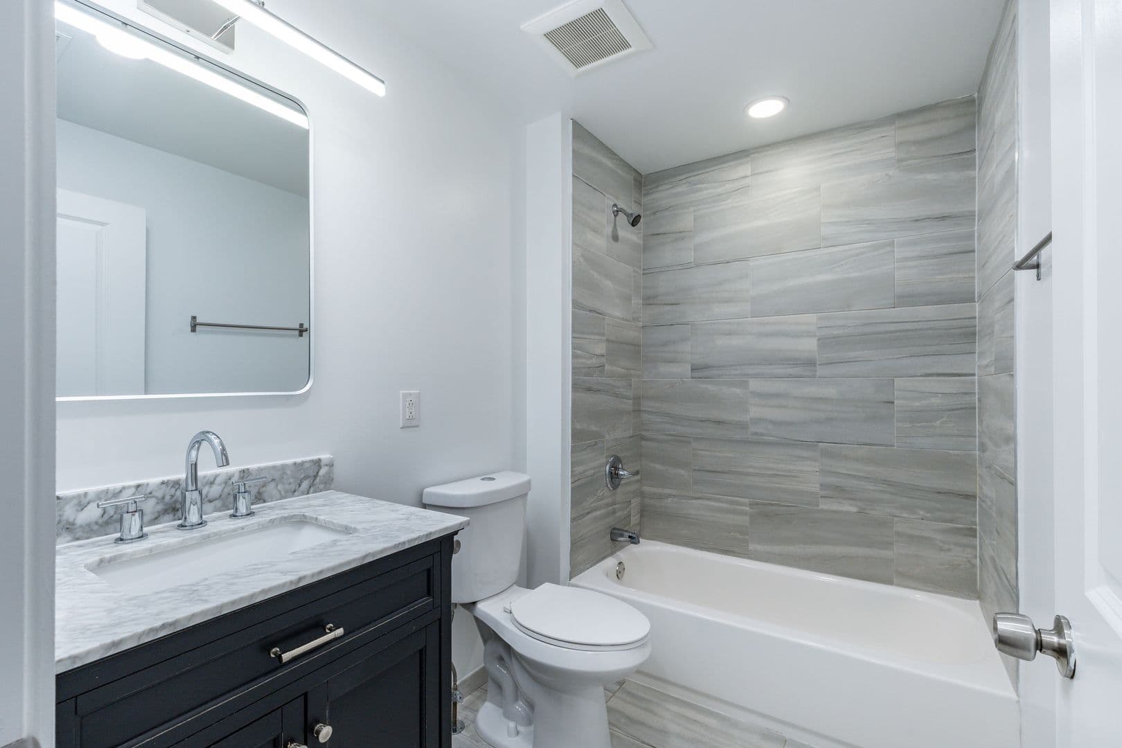 Philadelphia Apartment: 1407-09 N 15th St