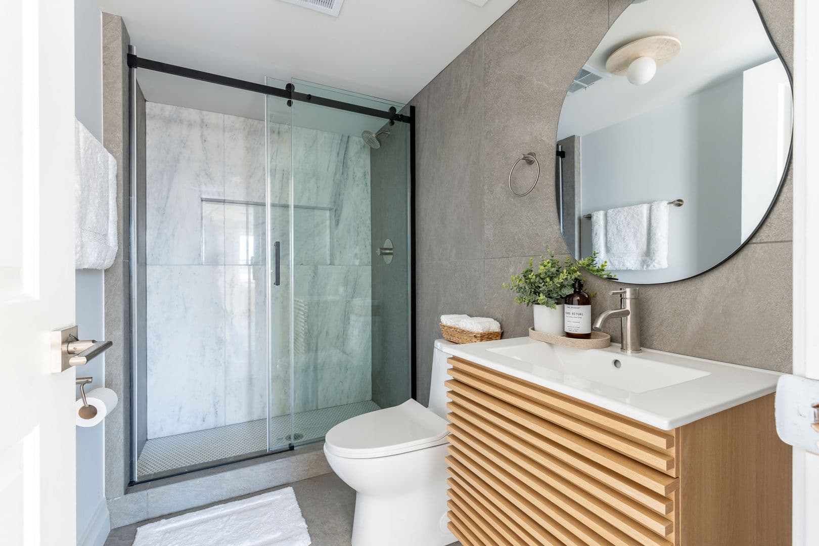 Philadelphia Apartment: 1502-08 North 25th Street