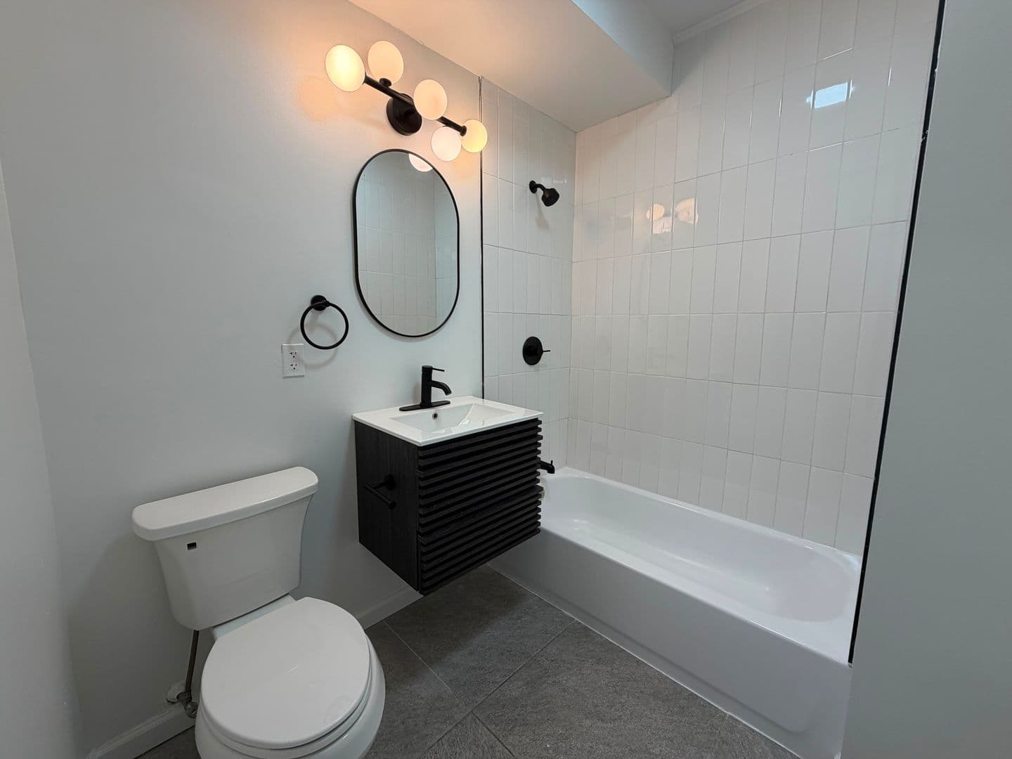 Philadelphia Apartment: 3003 W Glenwood Ave