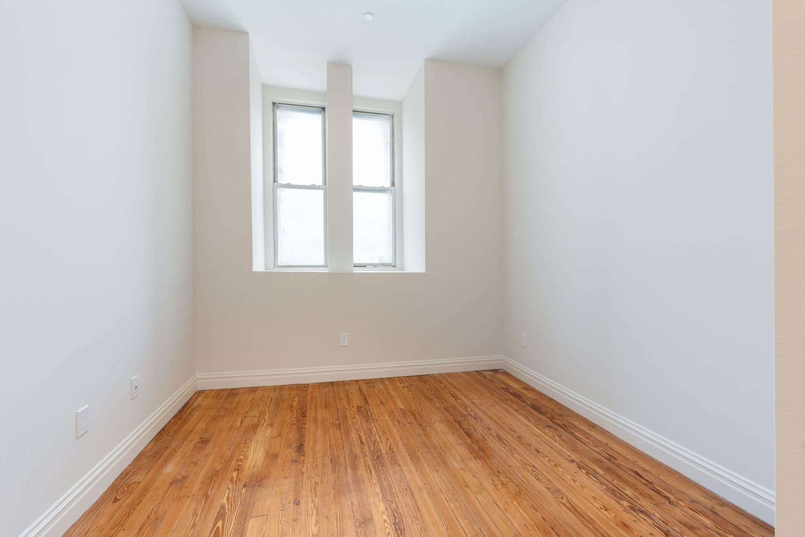 Philadelphia Apartment: 814 North Broad Street