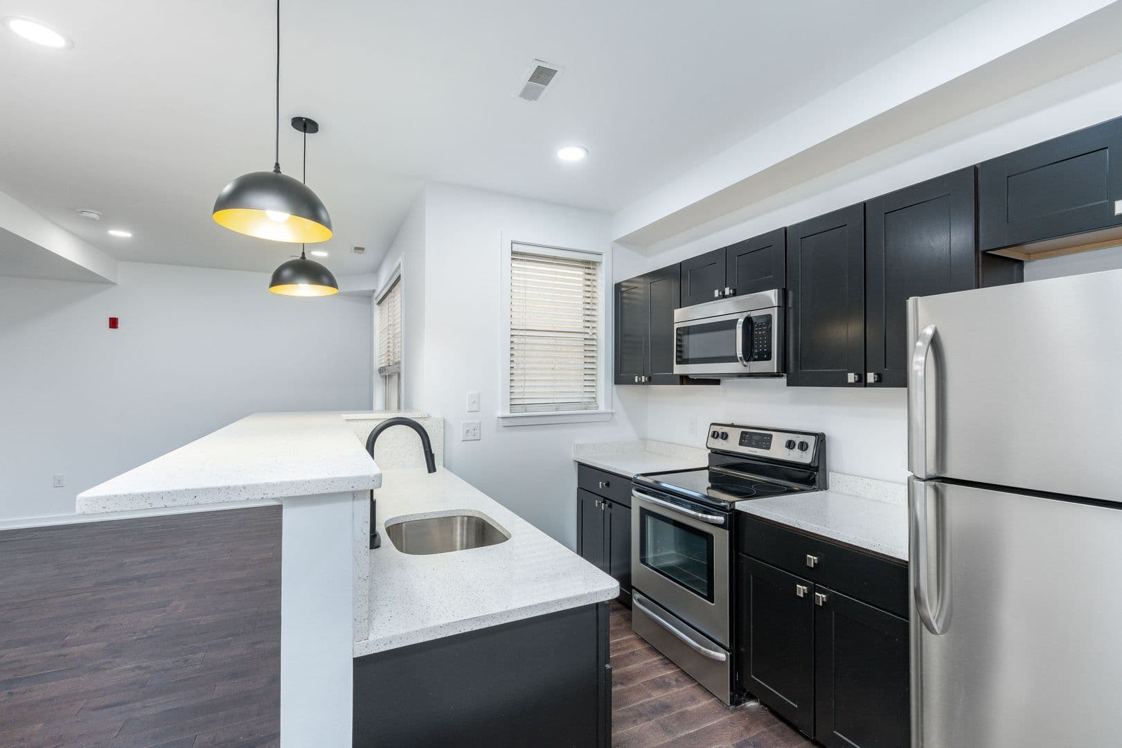 Philadelphia Apartment: 1407-09 N 15th St