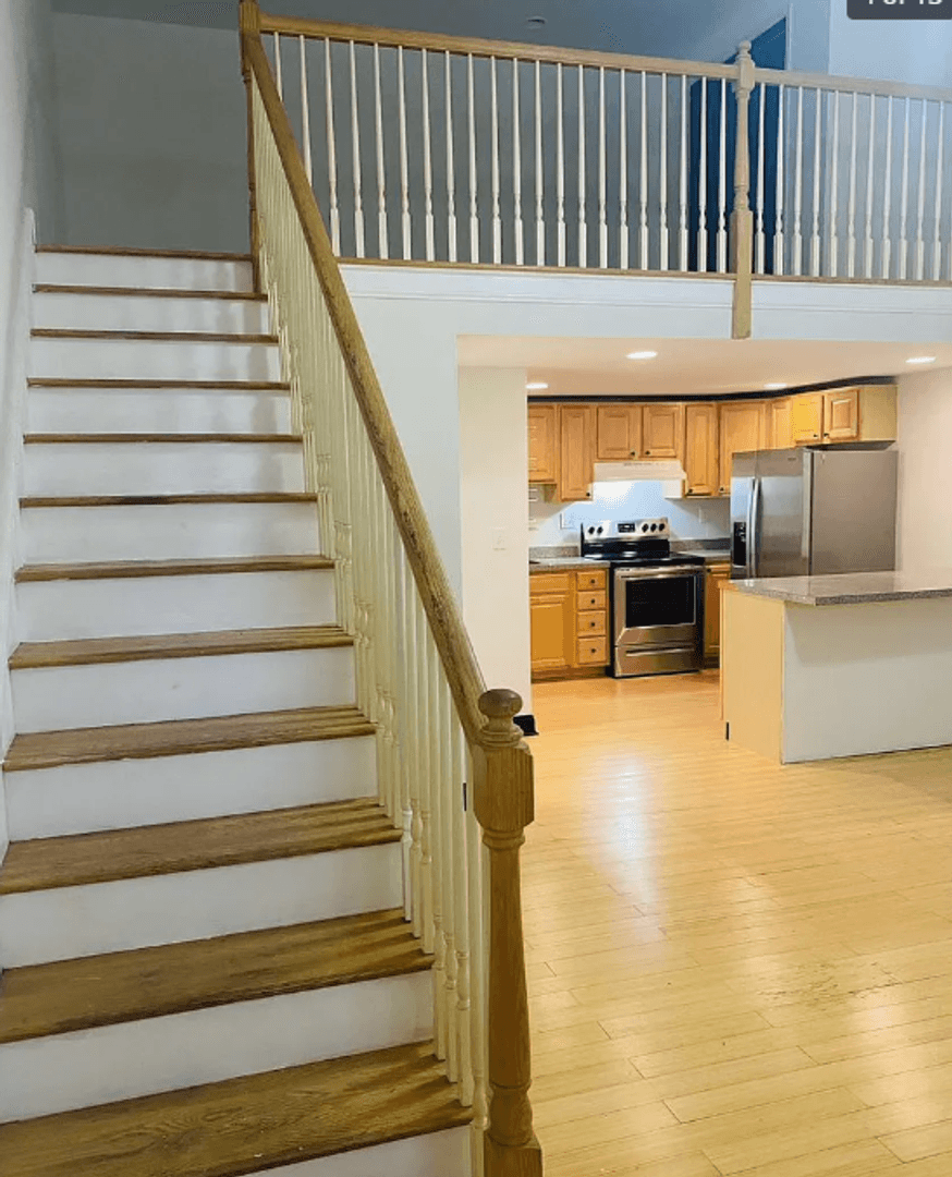 Philadelphia Apartment: 641 N 15th ST