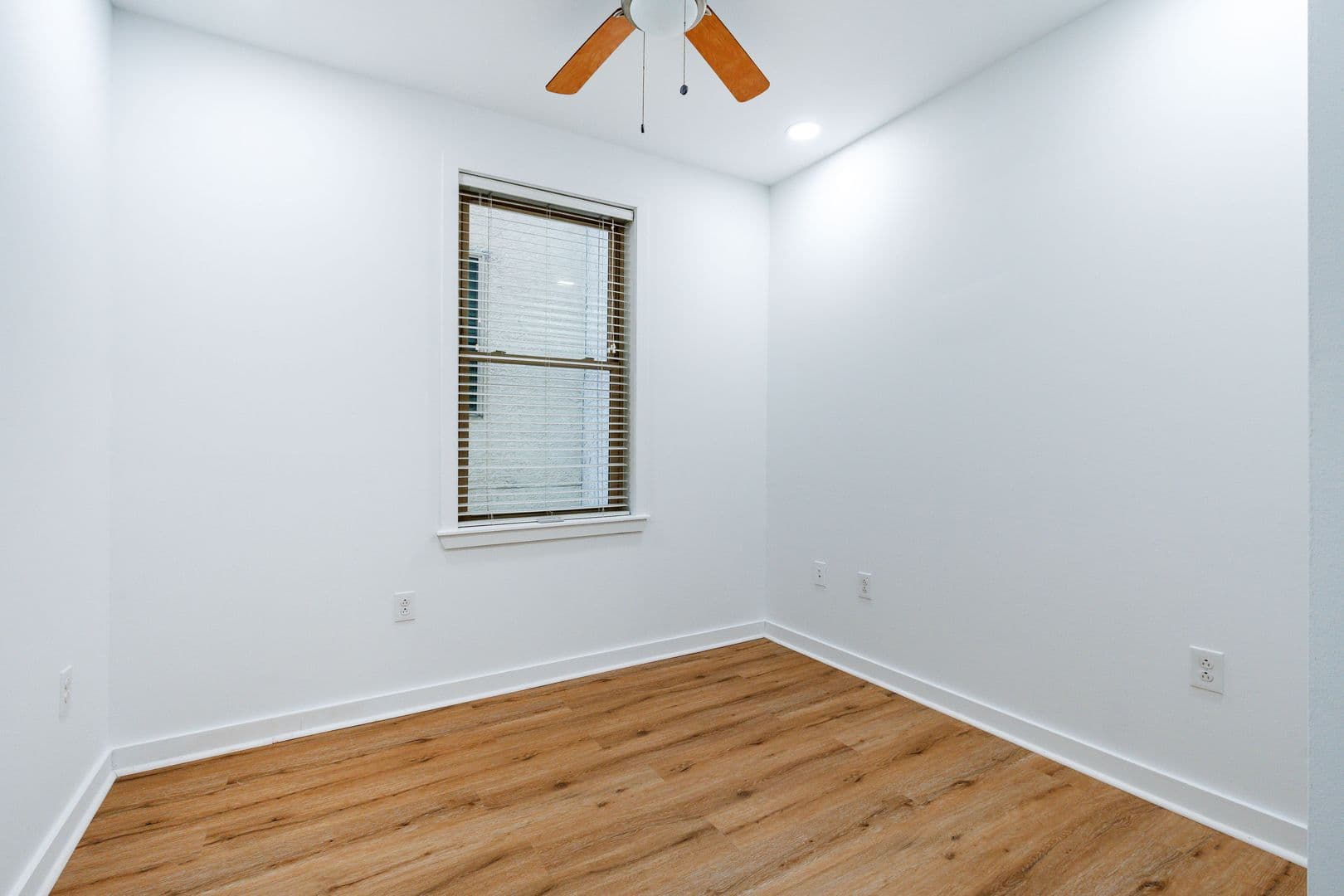 Philadelphia Apartment: 1407-09 N 15th St