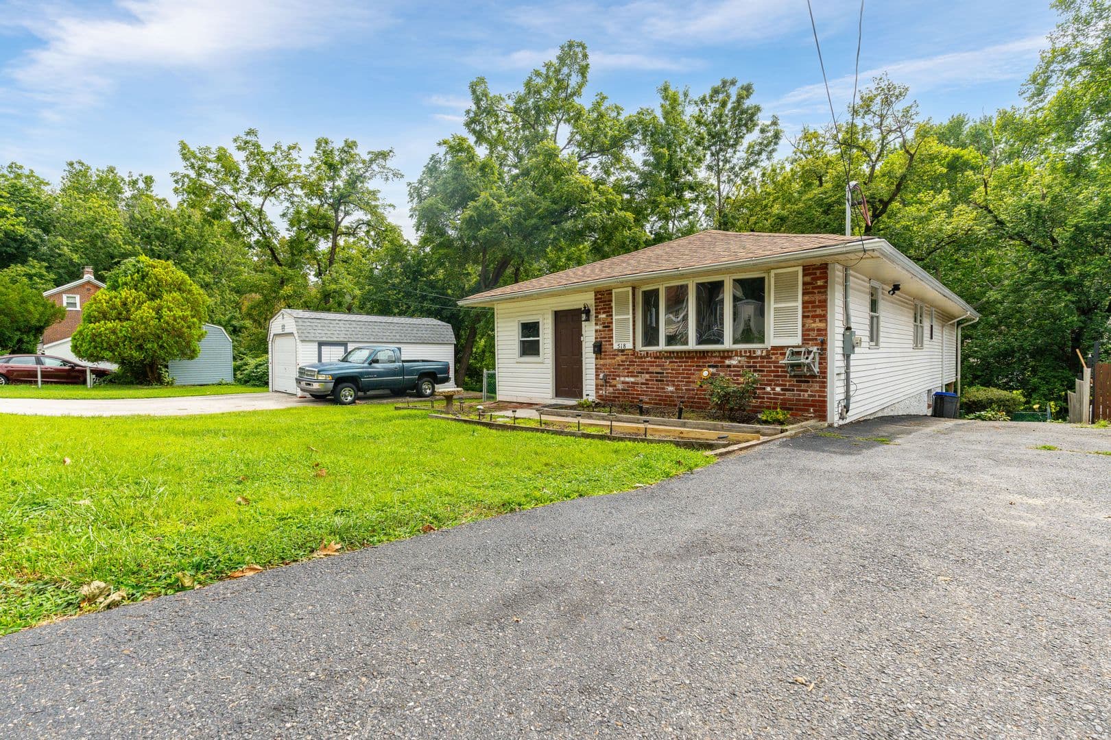 Drexel Hill House: 518 Bloomfield Ave