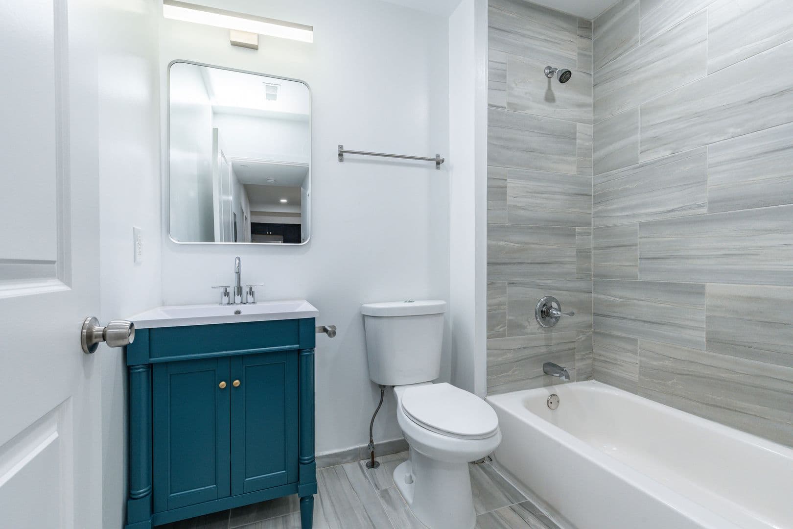 Philadelphia Apartment: 1407-09 N 15th St