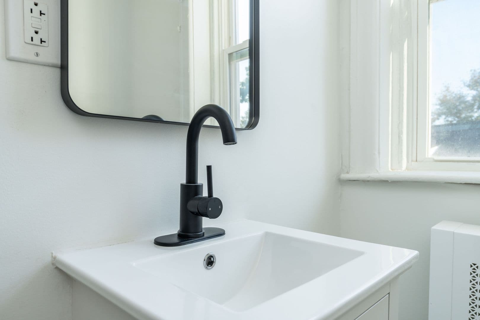 Philadelphia Apartment: 2217 N 51st Street