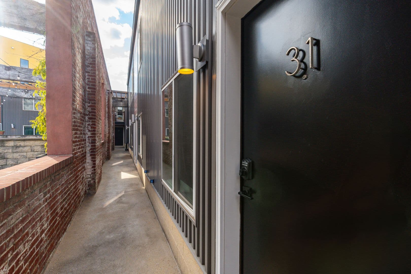 Philadelphia Apartment: 3003 W Glenwood Ave