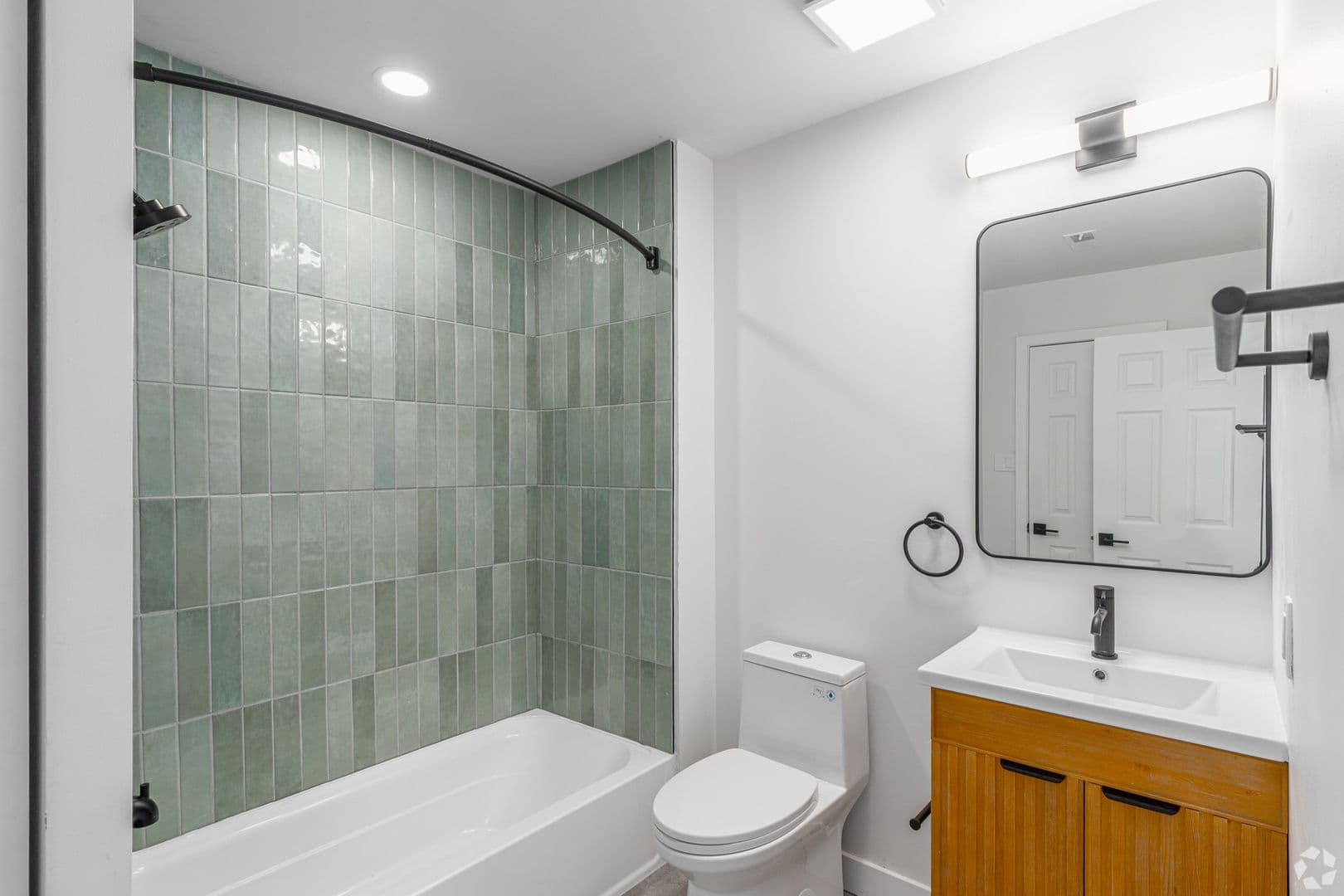 Philadelphia Apartment: 3500 Powelton Ave