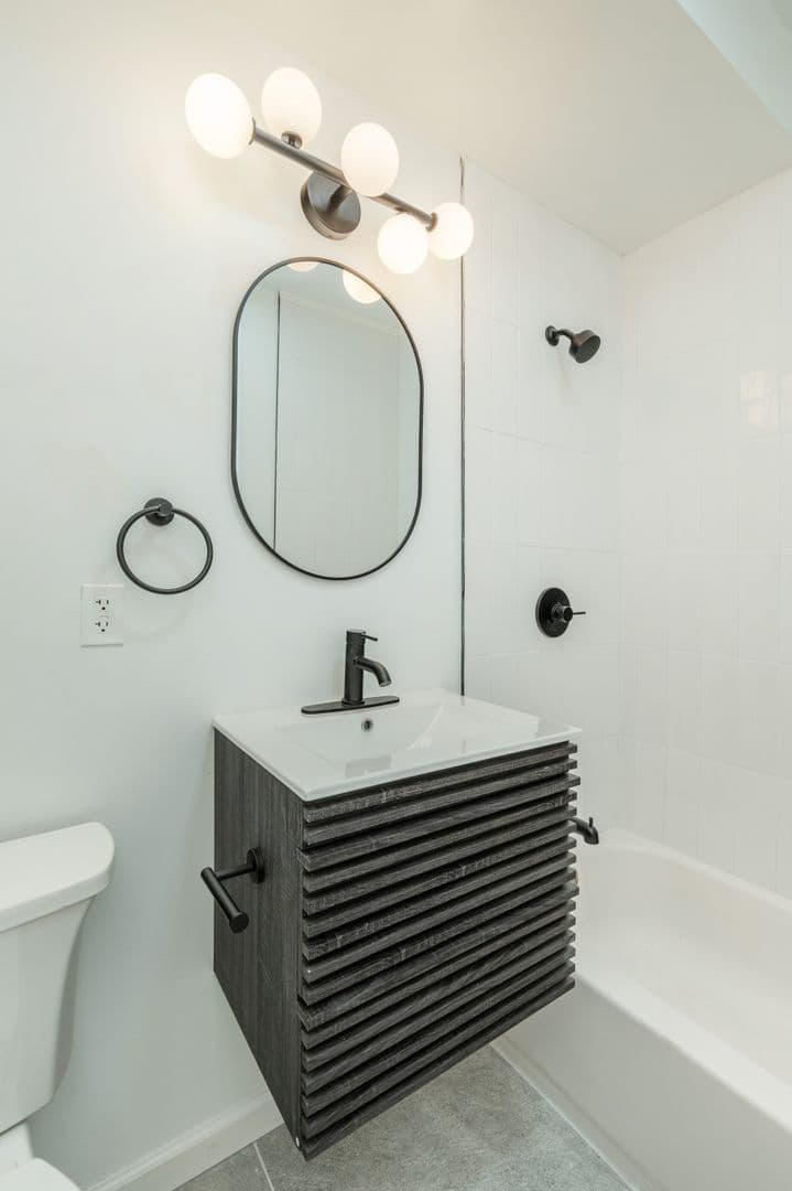 Philadelphia Apartment: 3003 W Glenwood Ave