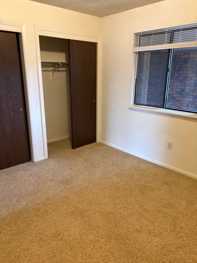 Cheyenne Apartment: 1200 Taft Ave