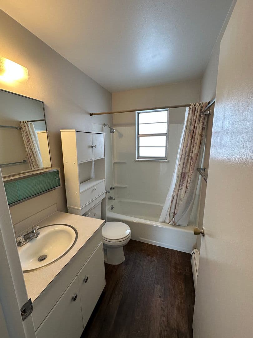 Cheyenne Apartment: 3228 & 3230 Old Faithful Road