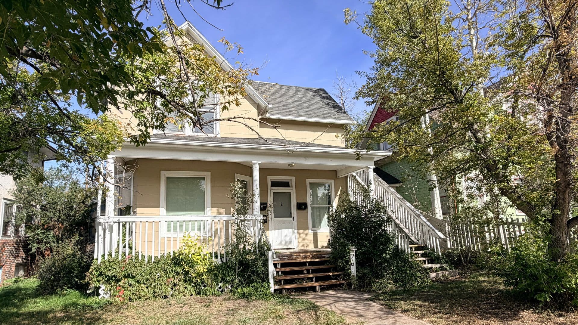 Cheyenne Apartment: 710 E 20th St