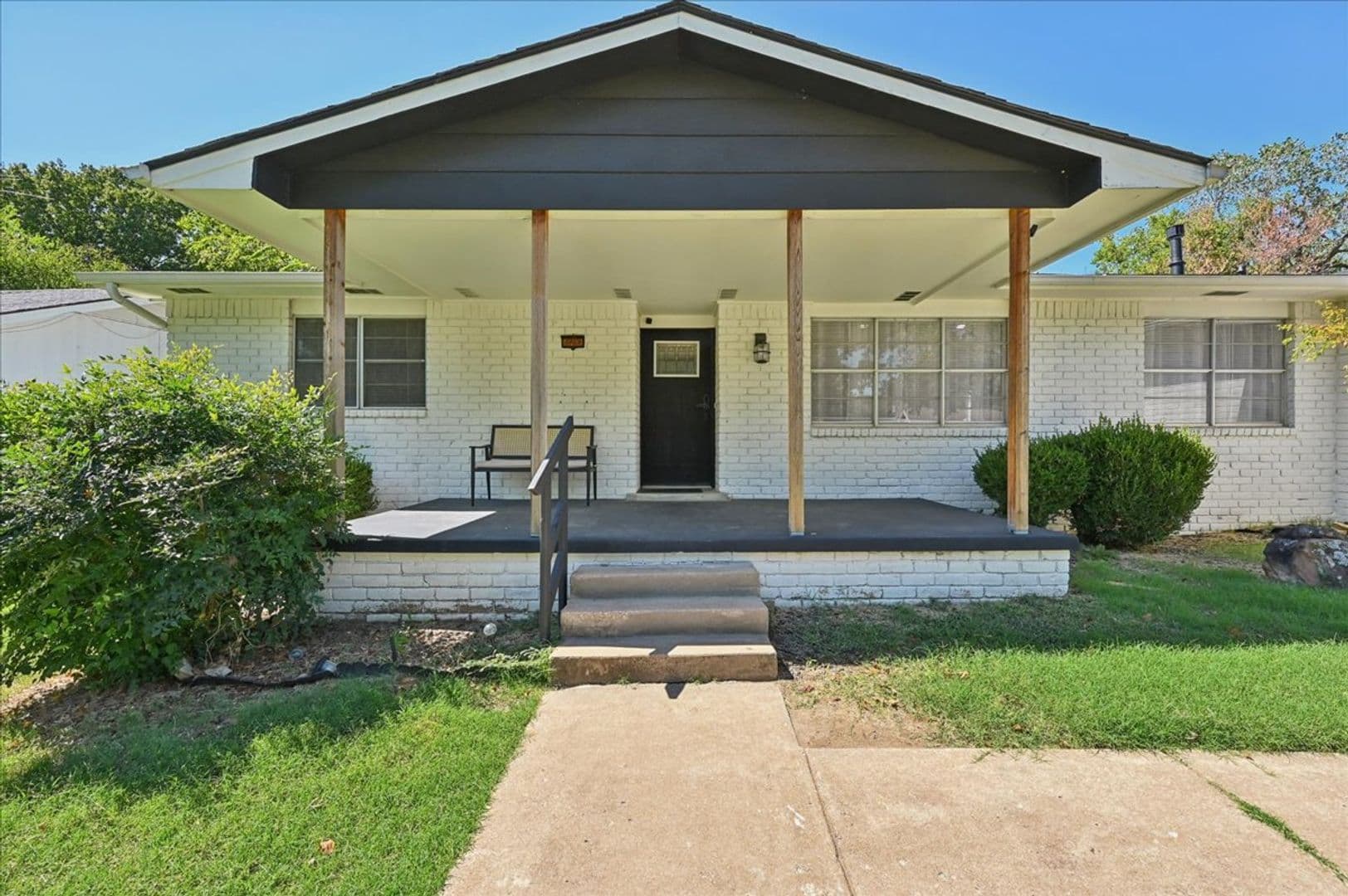 Tulsa House: 5752 S 80th E Ave