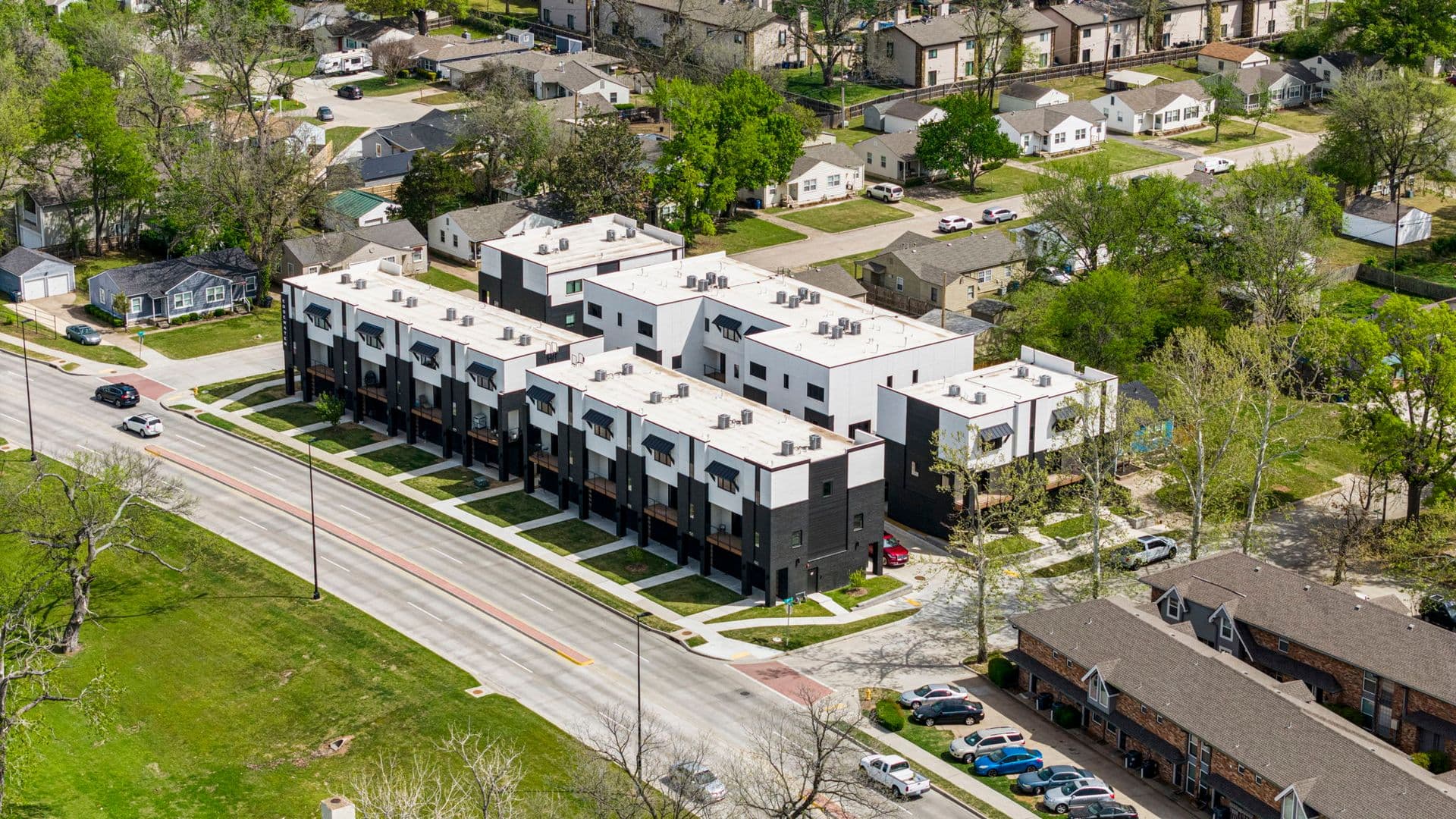 Tulsa Condo: 3769 S Riverside Drive