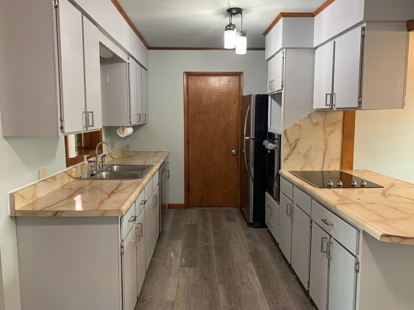 Collinsville House: 12334 N 177th E Ave