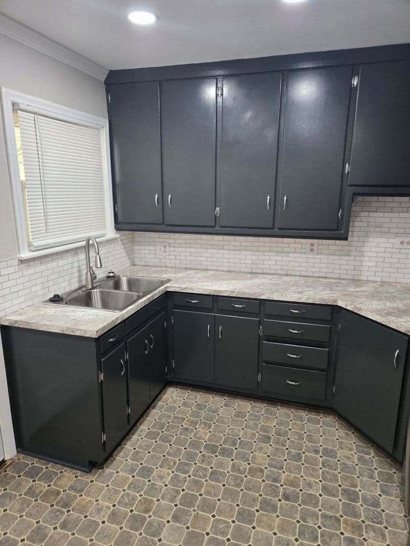 Tulsa House: 4740 S Boston Ave