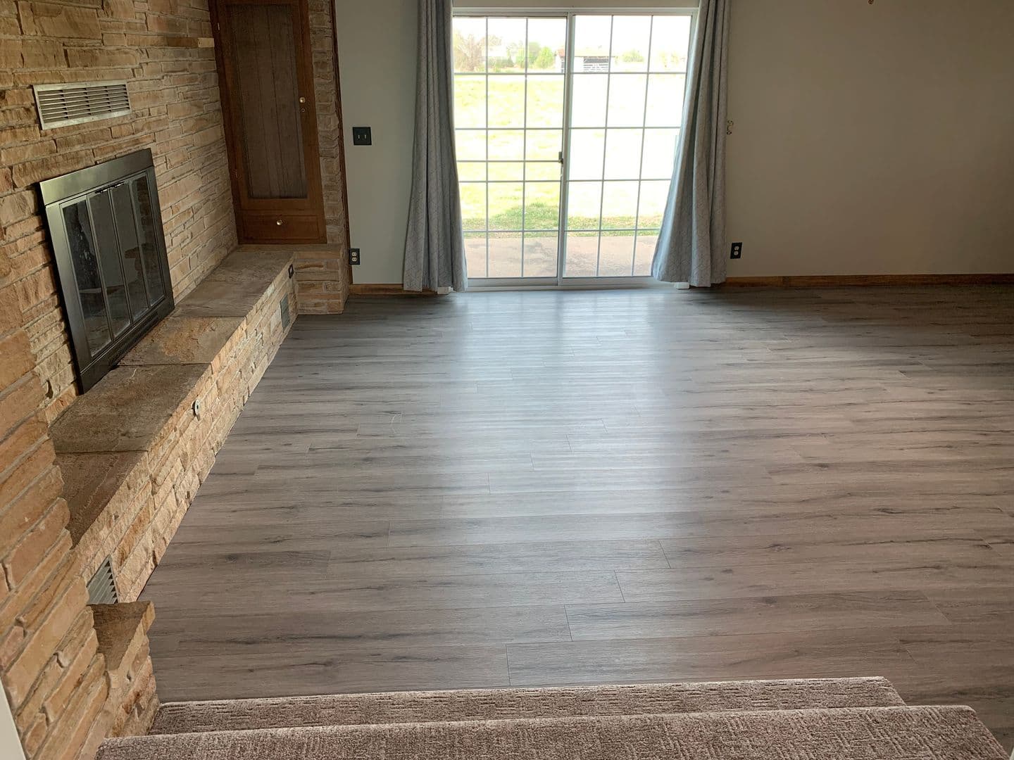 Collinsville House: 12334 N 177th E Ave