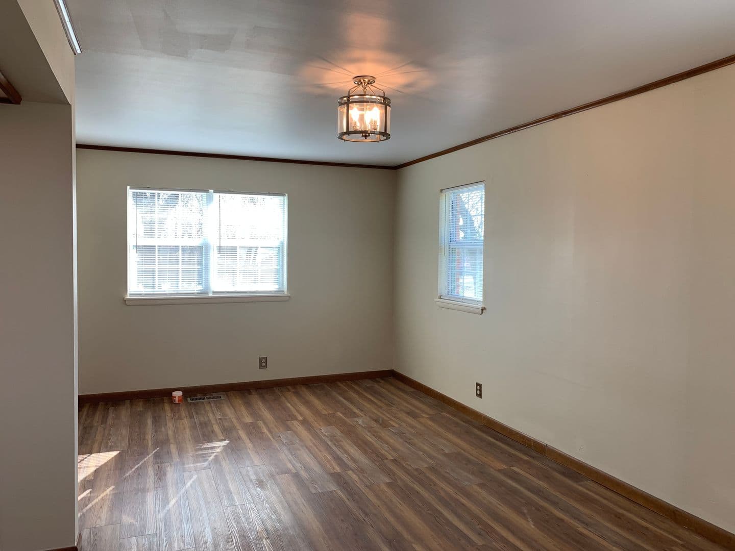 Collinsville House: 12334 N 177th E Ave
