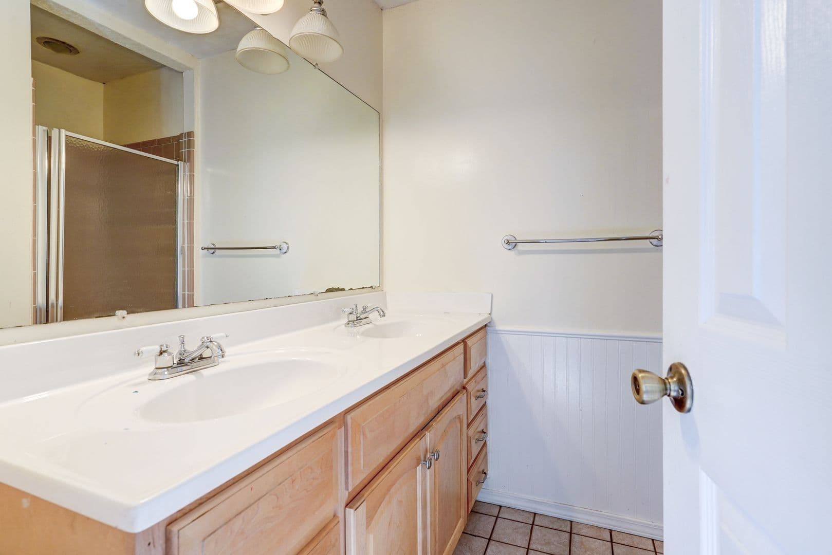 Tulsa House: 3206 S 148th Pl