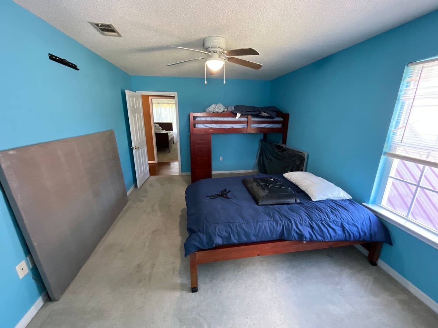 Marianna House: 3740 Skyview Rd