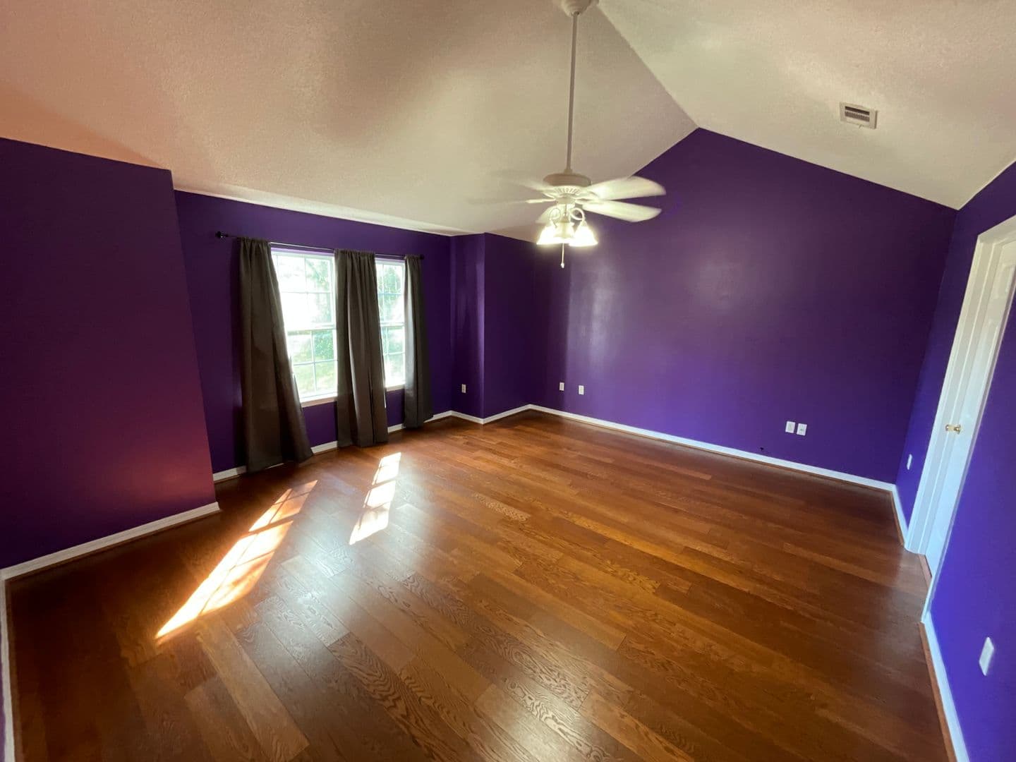 Marianna House: 3740 Skyview Rd