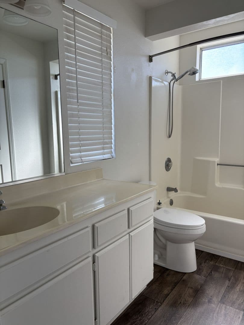 Santa Maria House: 2310 Central Park Dr.