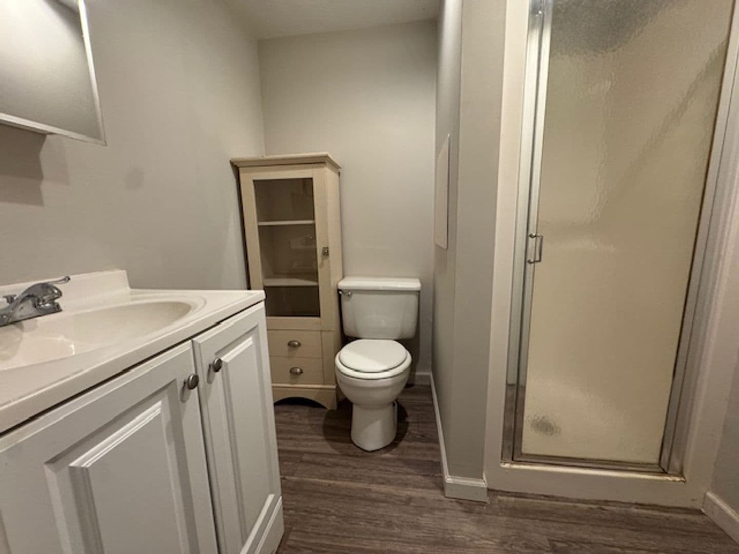 Hopkins Townhome: 704 Robinwood Lane