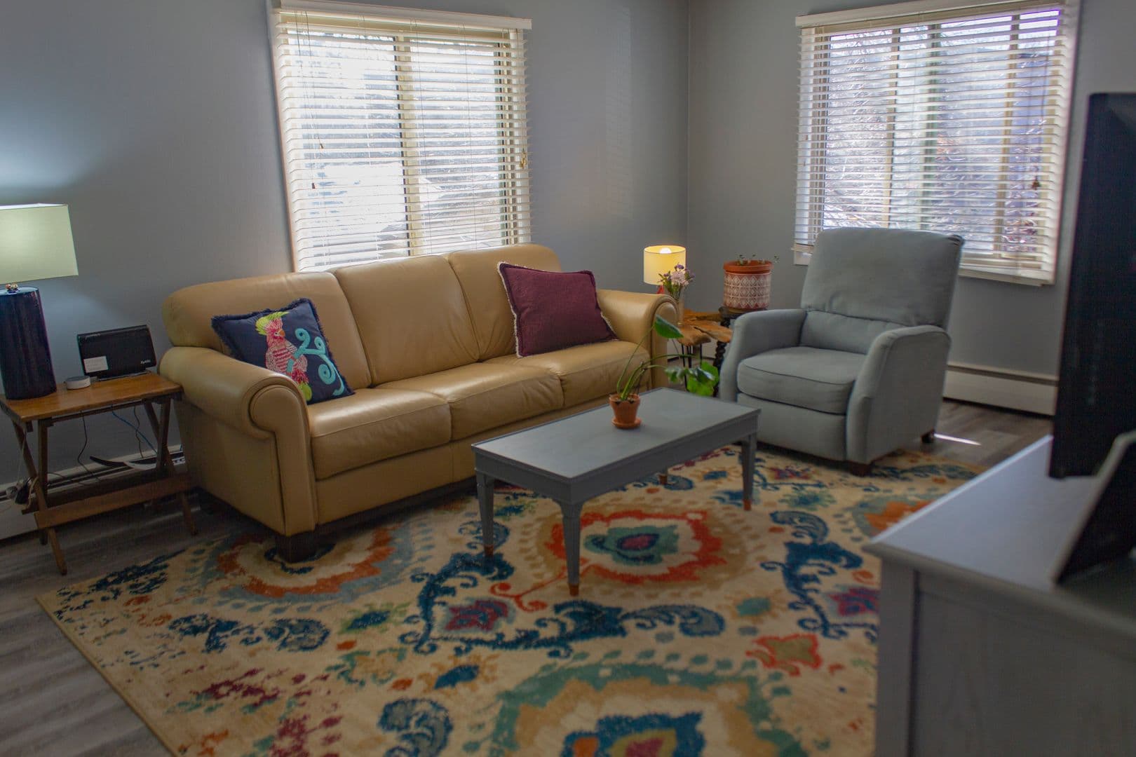 Minneapolis Apartment: 3236 Garfield Ave
