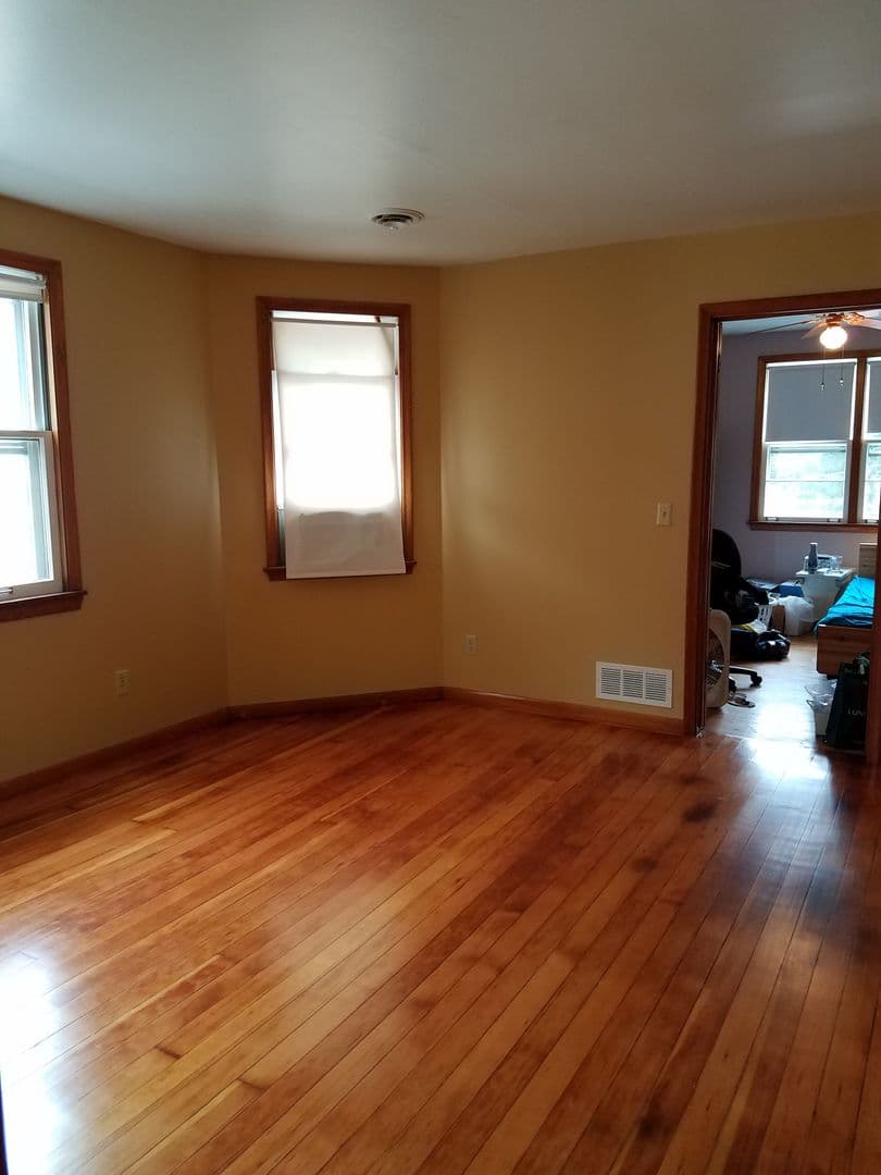 Minneapolis Condo: 1034 18th Ave NE