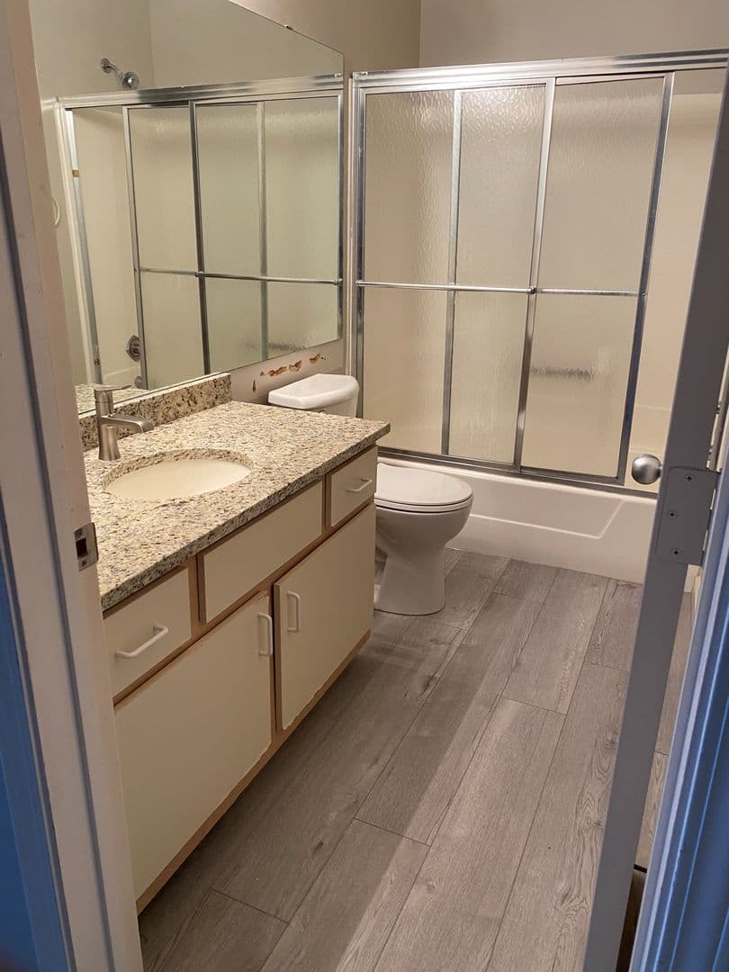 Minneapolis Apartment: 431 S 7th St