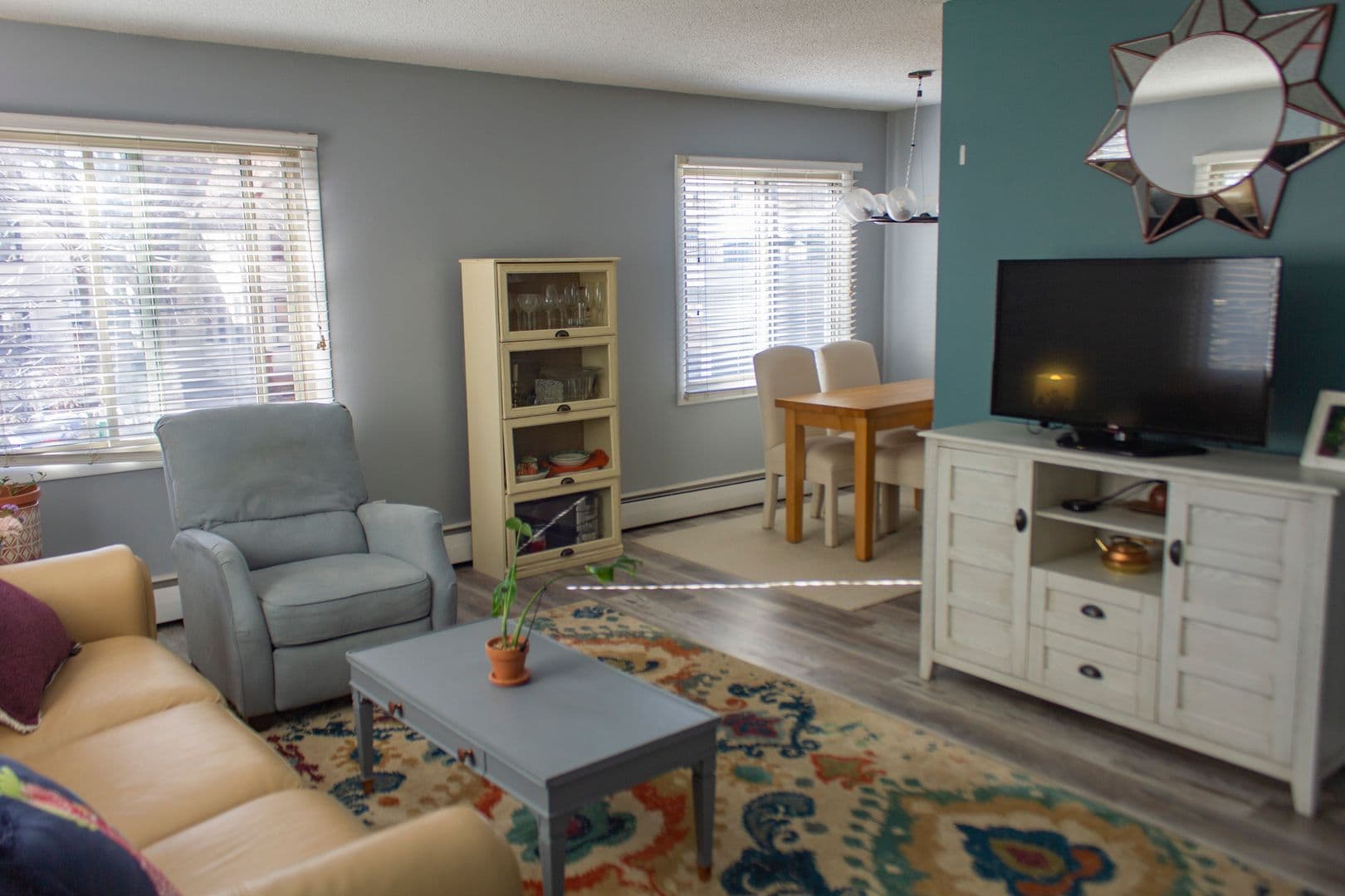 Minneapolis Apartment: 3236 Garfield Ave