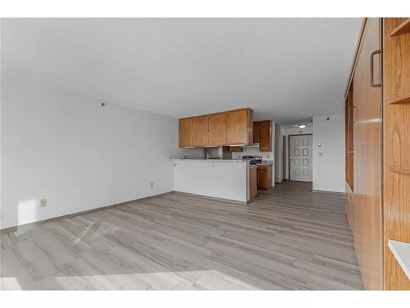 Minneapols Apartment: 433 S 7th St