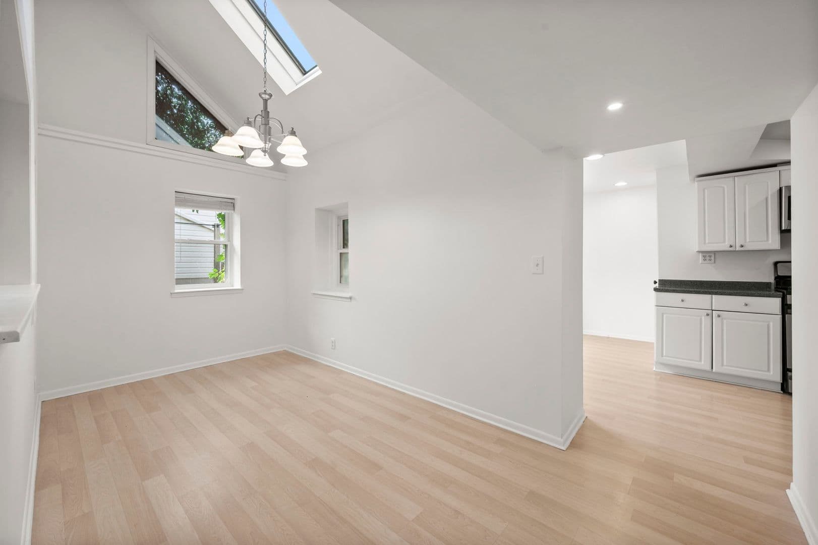 Minneapolis House: 5608 James Ave S