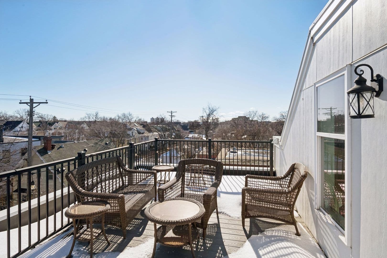 Minneapolis Apartment: 2449 Lyndale Ave S
