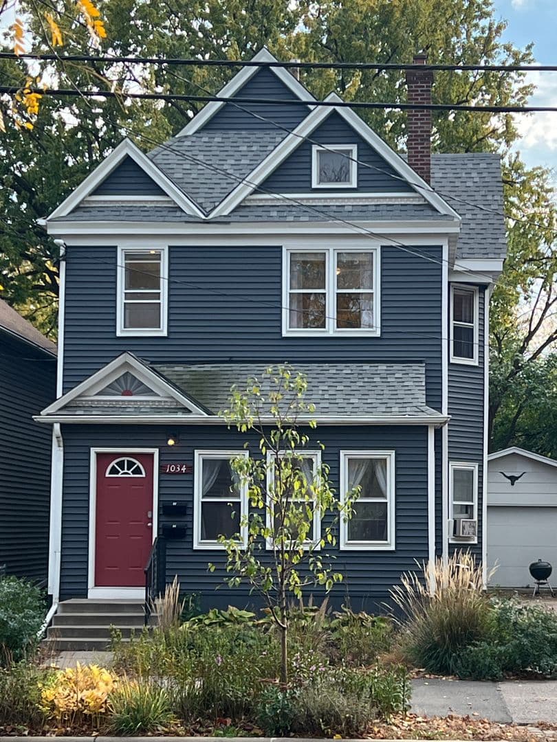 Minneapolis Condo: 1034 18th Ave NE