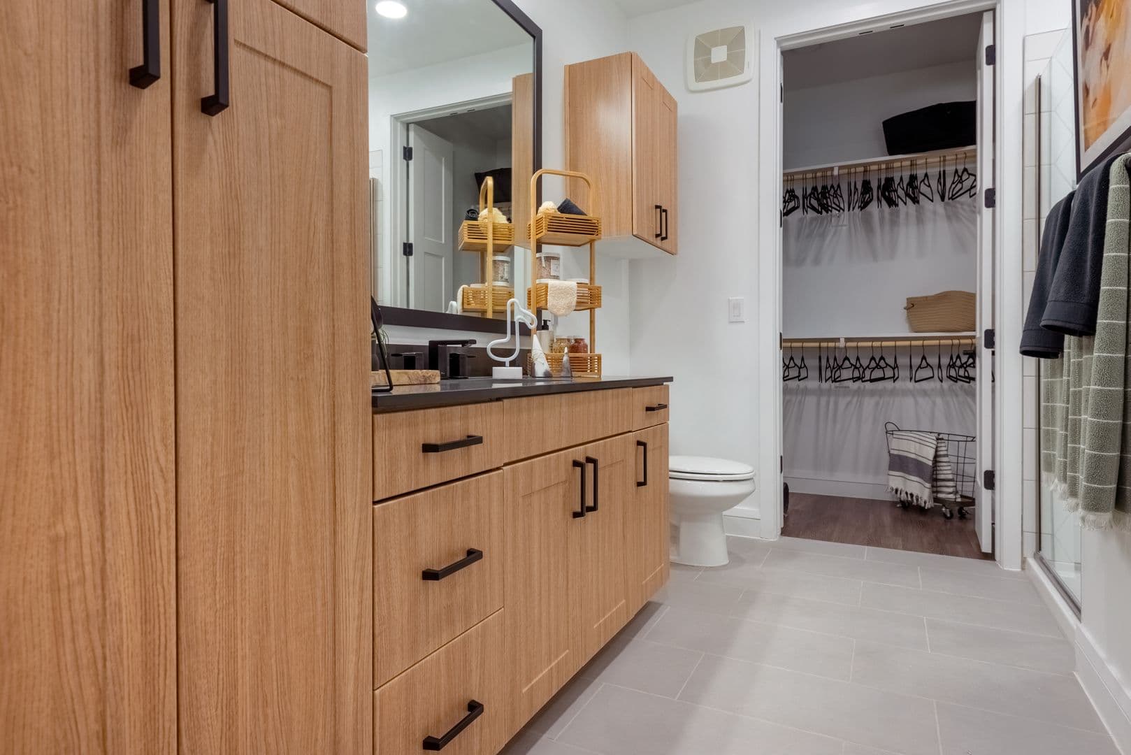 Austin Apartment: 3403 Harmon Ave