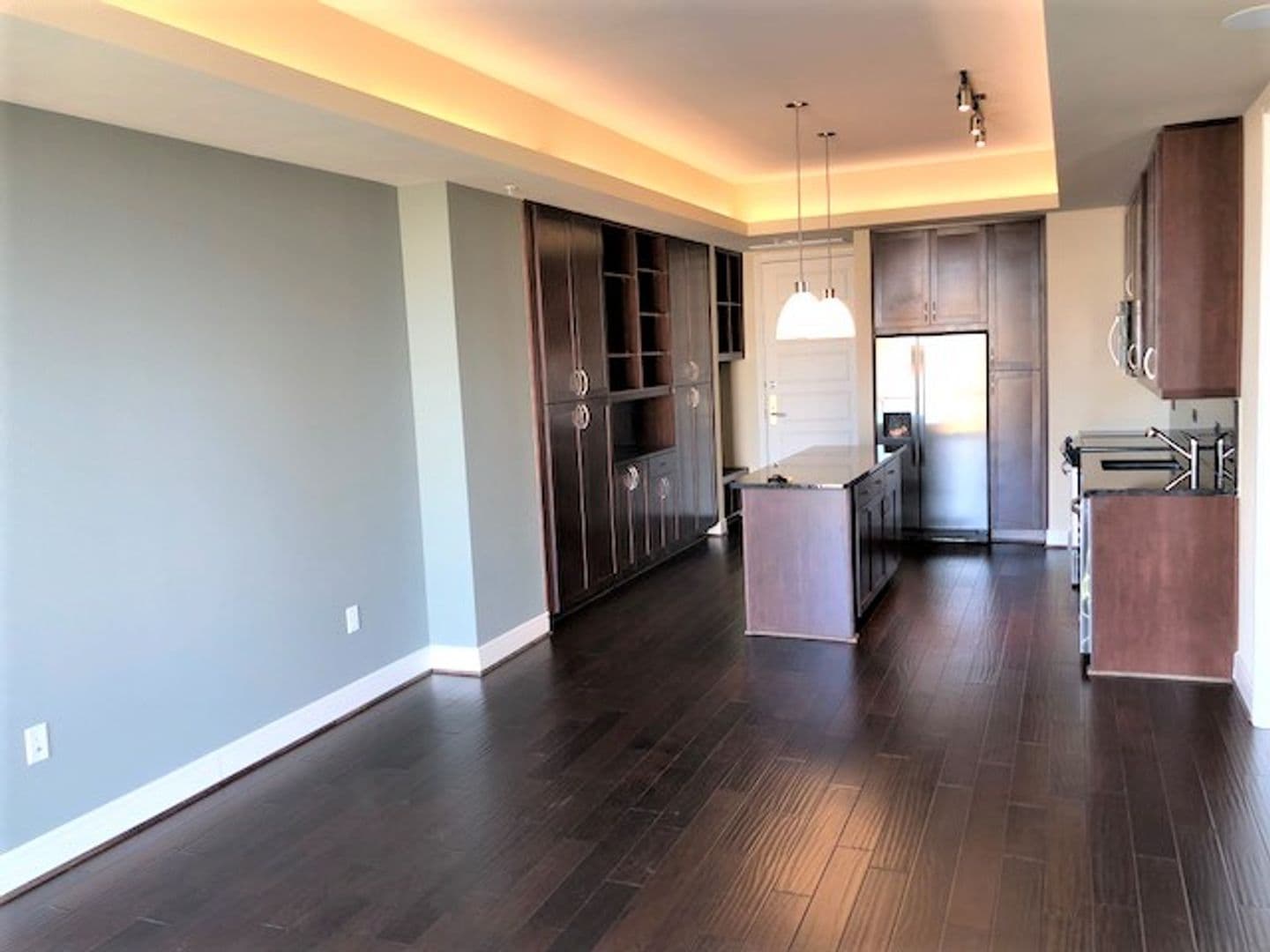 Austin Apartment: 214 Barton Springs Rd.
