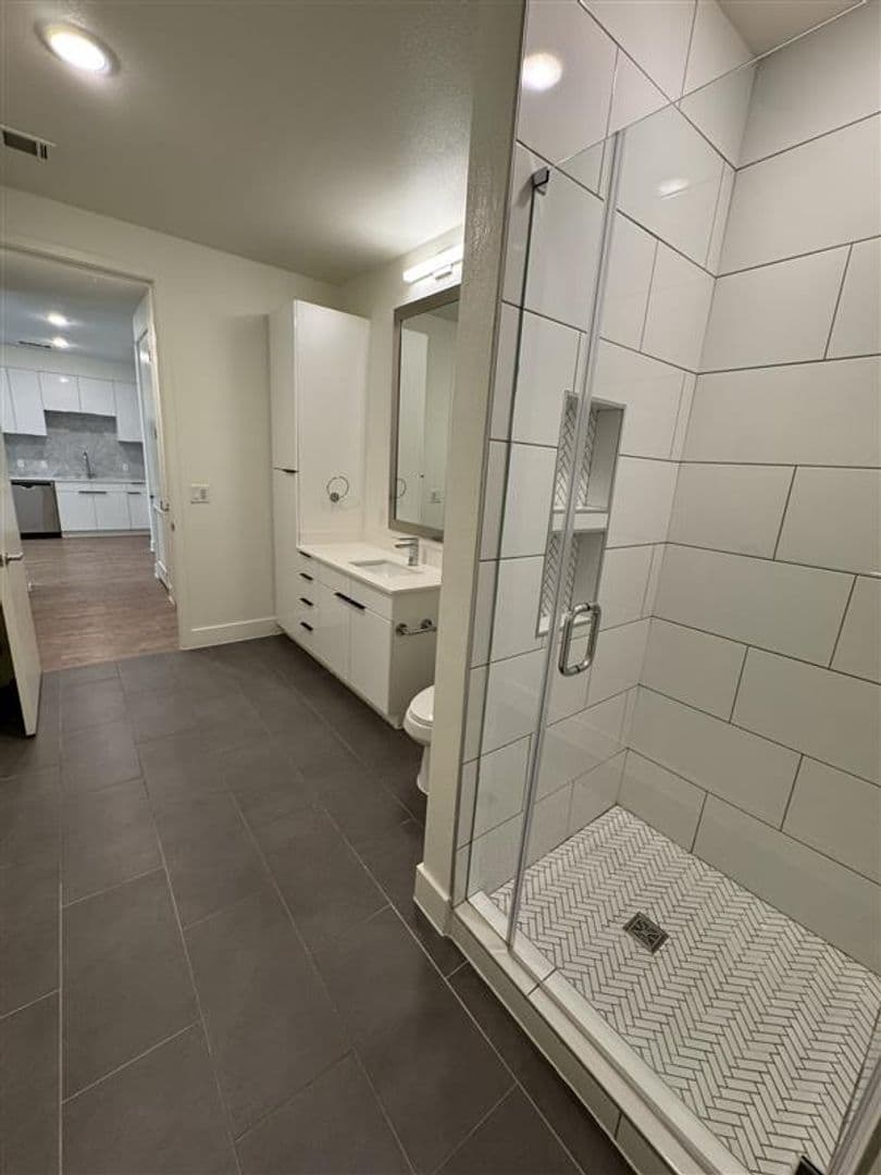 Austin Apartment: 1301 W Koenig Ln.