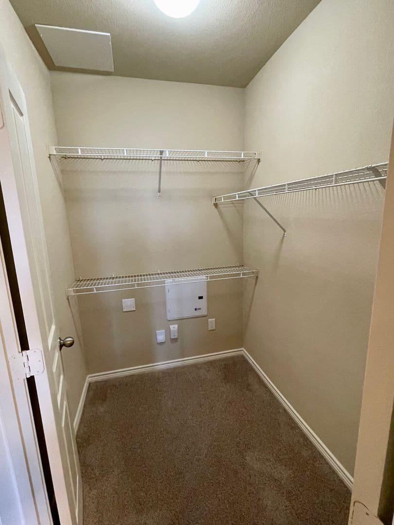 Austin Apartment: 12601 Bee Cave Pkwy
