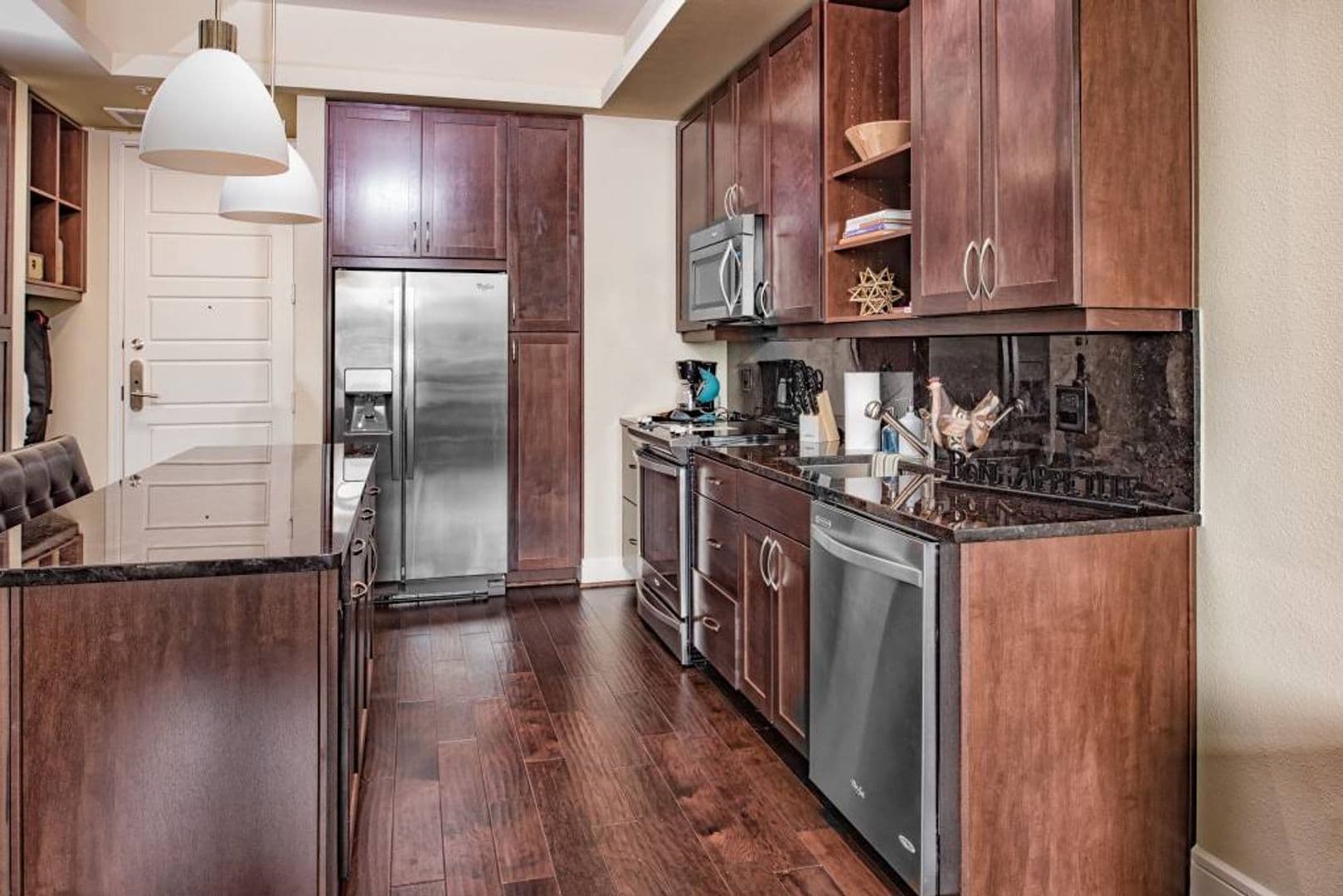 Austin Apartment: 214 Barton Springs Rd.