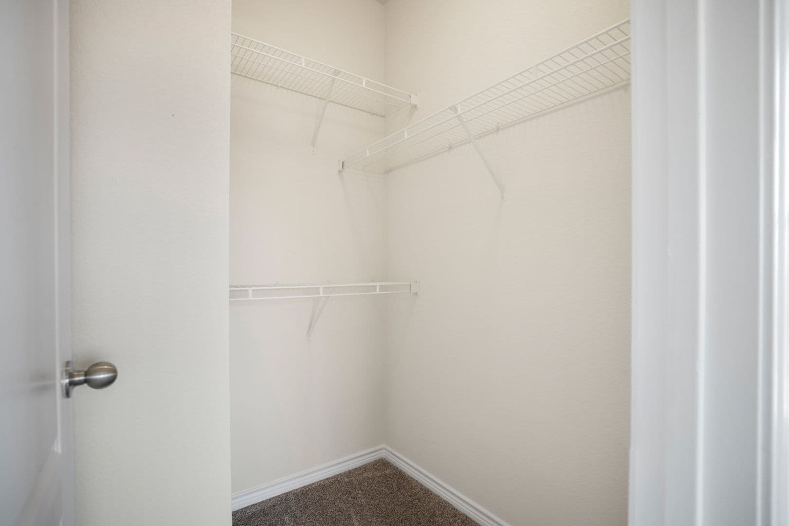 Austin Apartment: 501 E. Stassney Ln