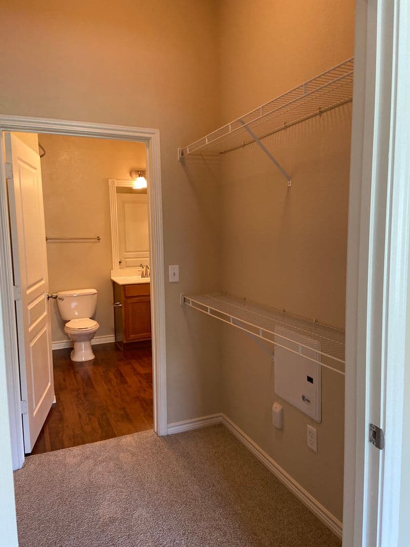 Austin Apartment: 12601 Bee Cave Pkwy