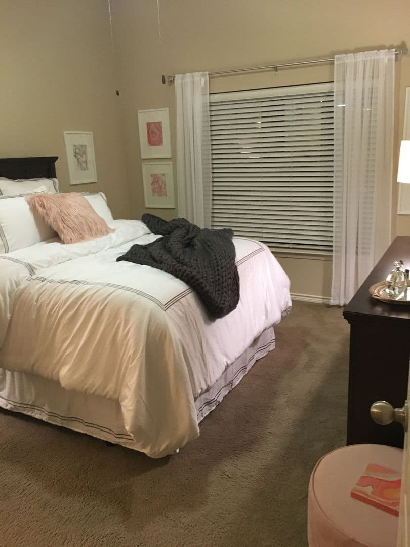 Austin Apartment: 12601 Bee Cave Pkwy