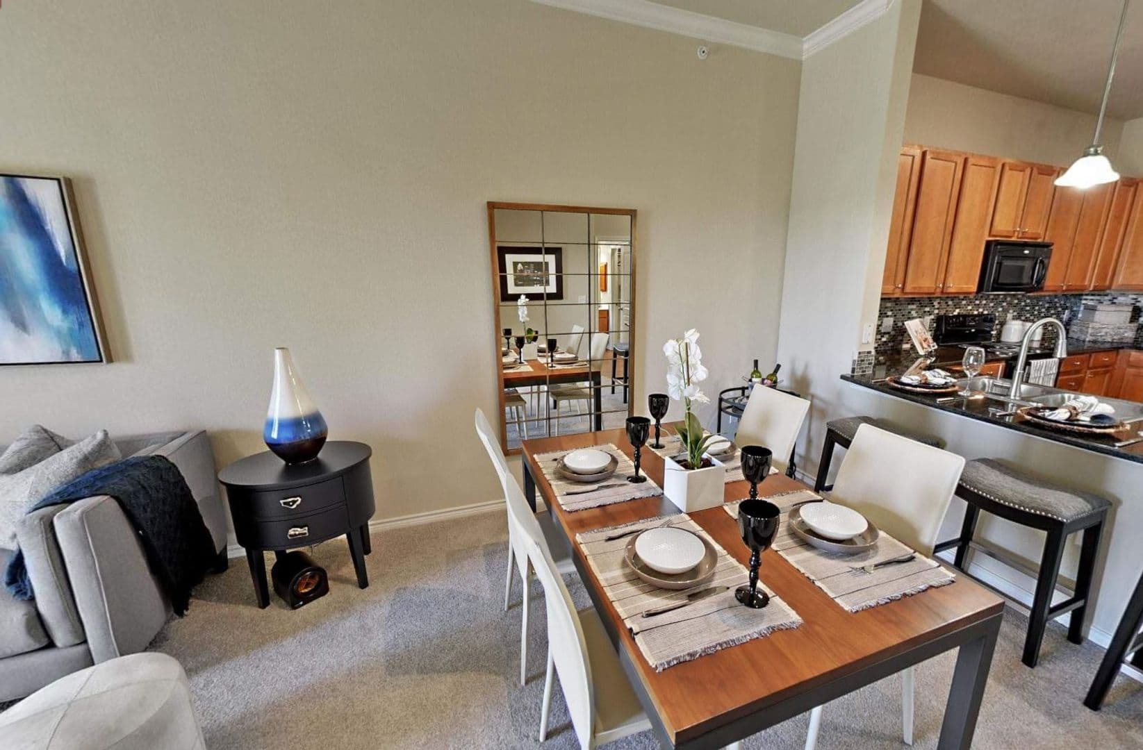 Austin Apartment: 12601 Bee Cave Pkwy