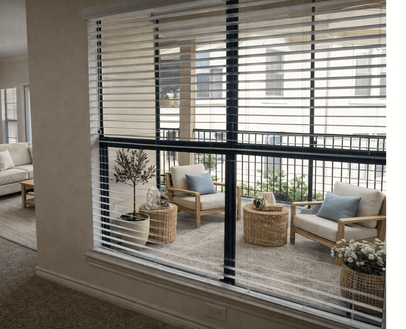Austin Apartment: 501 E. Stassney Ln
