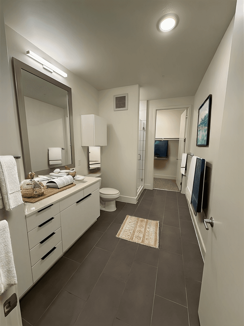Austin Apartment: 1301 W Koenig Ln.