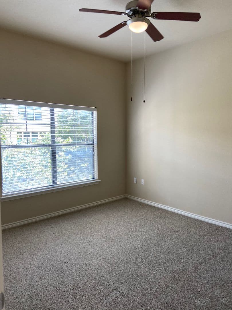 Austin Apartment: 12601 Bee Cave Pkwy